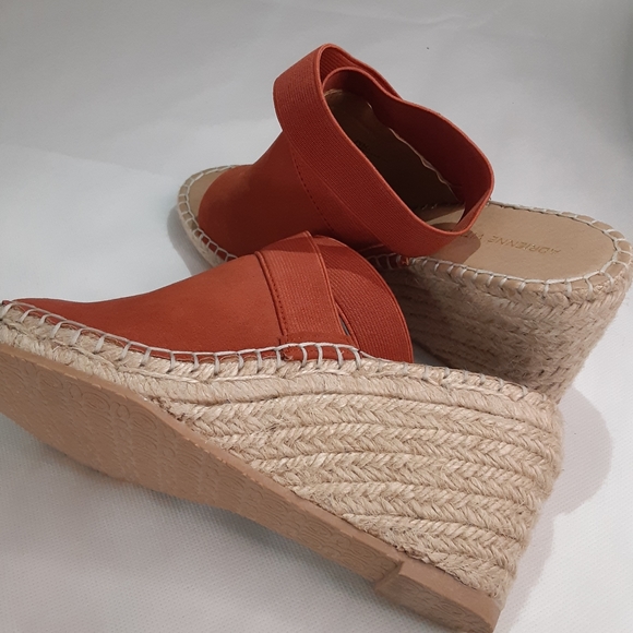 Adrianne vittadini - Picture 5 of 5